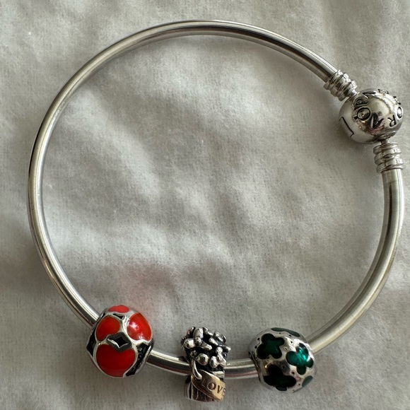 Authentic PANDORA Sterling Bangle Bracelet with 3 charms included - Picture 5 of 8